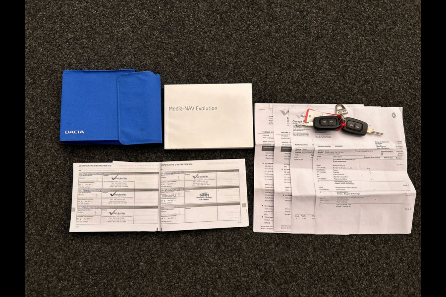 Dacia Duster 1.3 TCe Tech Road | Trekhaak | Navigatie | Airco | Cruise-control |