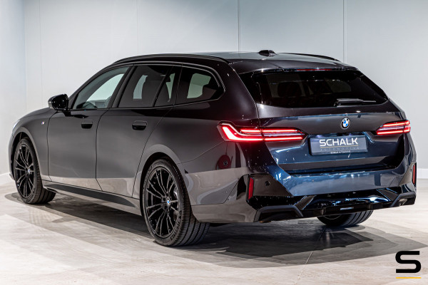 BMW 5 Serie Touring 520i|M-sport|Pano|H&K|Fis €68.000|1e eig