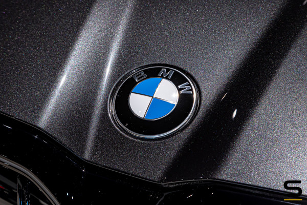 BMW 5 Serie Touring 520i|M-sport|Pano|H&K|Fis €68.000|1e eig