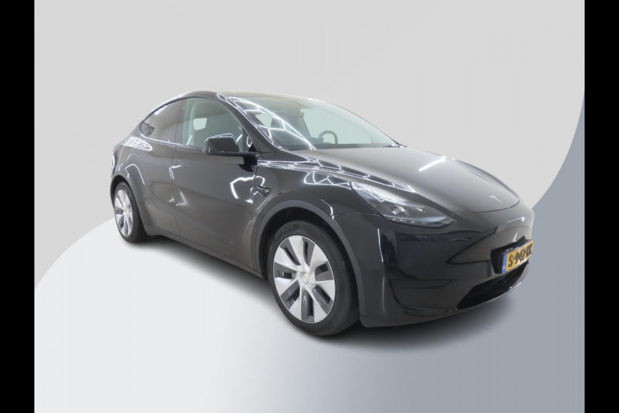 Tesla Model Y RWD 58 kWh | 43.000 KM | SOH 92,8% | AutoPilot | Panorama - Dak | WORDT VERWACHT!
