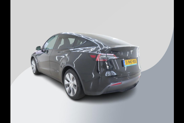 Tesla Model Y RWD 58 kWh | 43.000 KM | SOH 92,8% | AutoPilot | Panorama - Dak | WORDT VERWACHT!