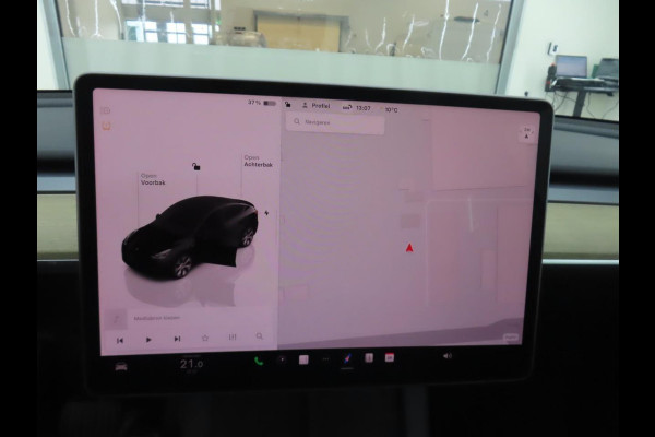 Tesla Model Y RWD 58 kWh | 43.000 KM | SOH 92,8% | AutoPilot | Panorama - Dak | WORDT VERWACHT!