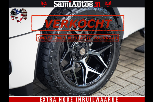 Dodge Ram Limited Night High Output 540HP 706Nm | Massage + Full Option | De Meest Luxe en Volle Pick-Up in zijn Klasse | Comfortabele Dubbele Cabine met Royale 5 Zitplaatsen | BPM vrij | Nu Leverbaar uit Voorraad | Voorraad Nr 2352 - 7649