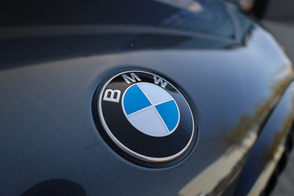 BMW X5 xDrive45e High Executive | BTW | PANO | H&K | 360 | LASER | LUCHTVERING | ELEK TREKHAAK | STOEL/STUURVERW |