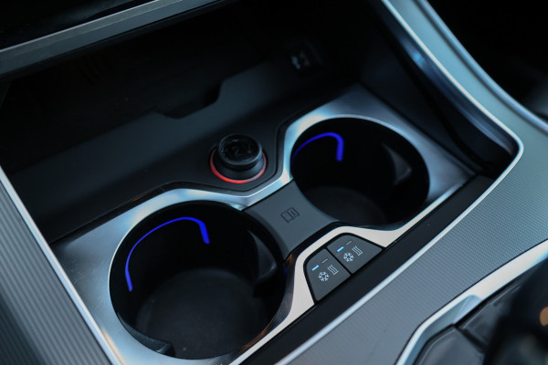 BMW X5 xDrive45e High Executive | BTW | PANO | H&K | 360 | LASER | LUCHTVERING | ELEK TREKHAAK | STOEL/STUURVERW |