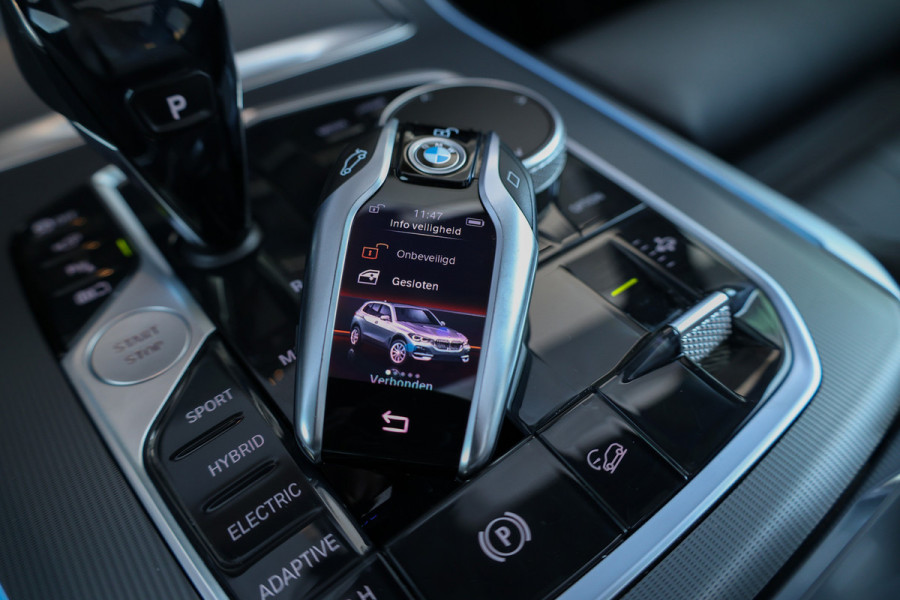 BMW X5 xDrive45e High Executive | BTW | PANO | H&K | 360 | LASER | LUCHTVERING | ELEK TREKHAAK | STOEL/STUURVERW |