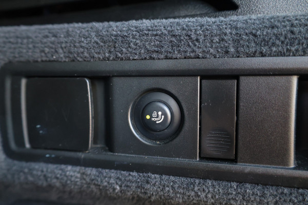 BMW X5 xDrive45e High Executive | BTW | PANO | H&K | 360 | LASER | LUCHTVERING | ELEK TREKHAAK | STOEL/STUURVERW |