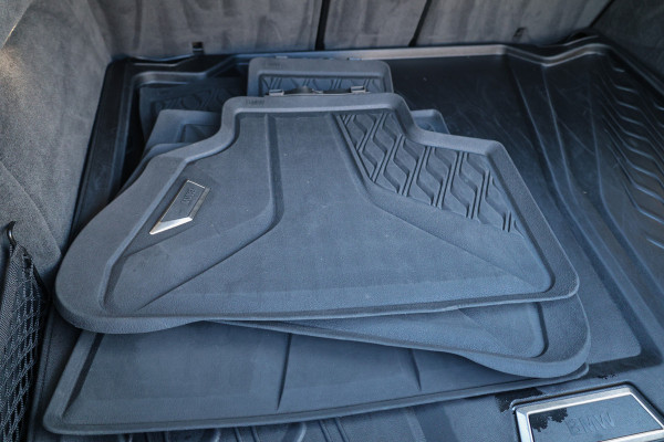 BMW X5 xDrive45e High Executive | BTW | PANO | H&K | 360 | LASER | LUCHTVERING | ELEK TREKHAAK | STOEL/STUURVERW |