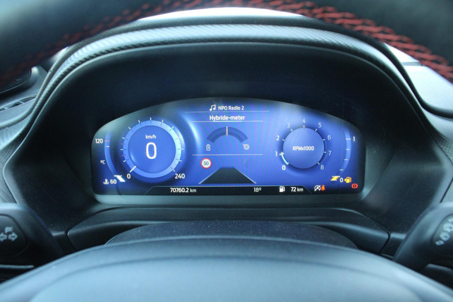 Ford Puma 1.0 EcoBoost Hybrid ST-Line X | Winterpack | Panoramdak | Adaptive cruise control | Camera |