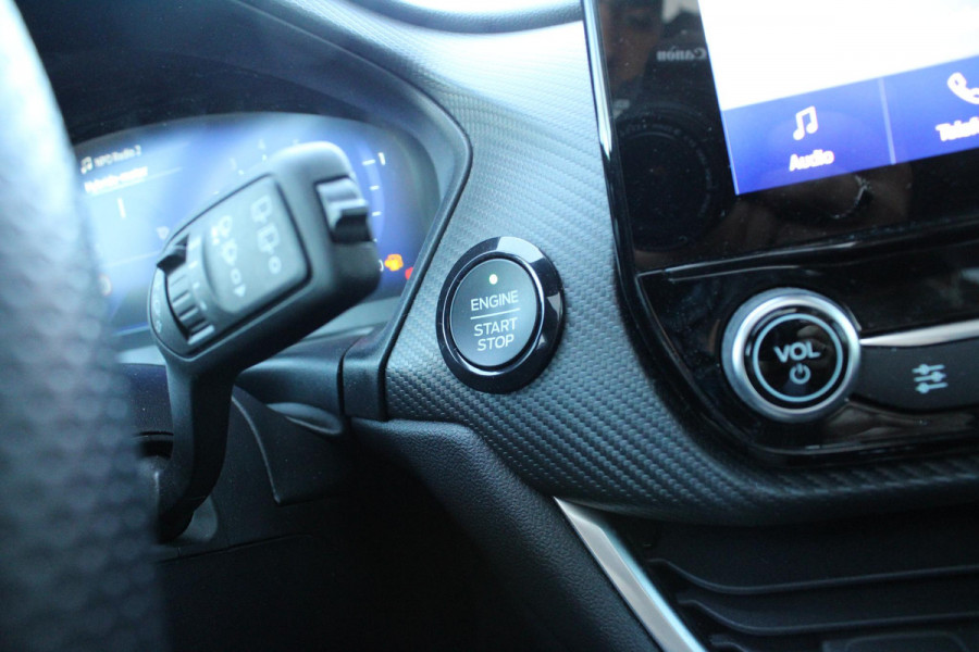 Ford Puma 1.0 EcoBoost Hybrid ST-Line X | Winterpack | Panoramdak | Adaptive cruise control | Camera |