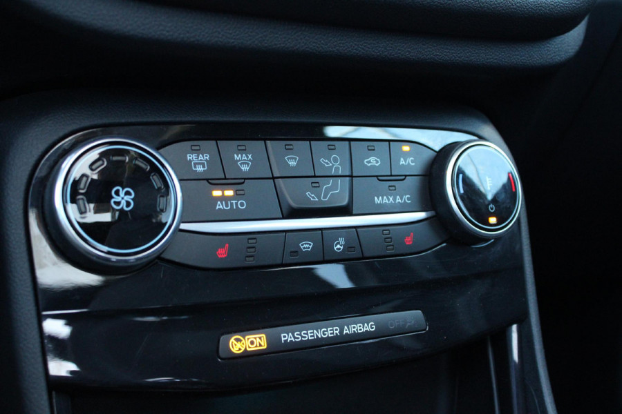 Ford Puma 1.0 EcoBoost Hybrid ST-Line X | Winterpack | Panoramdak | Adaptive cruise control | Camera |