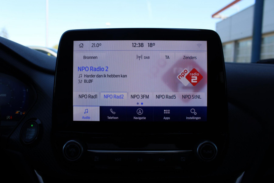 Ford Puma 1.0 EcoBoost Hybrid ST-Line X | Winterpack | Panoramdak | Adaptive cruise control | Camera |