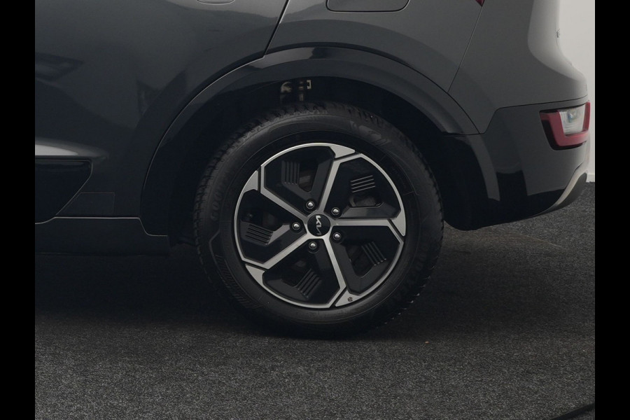 Kia Niro 1.6 GDi DynamicLine PHEV 182pk Dealer O.H. | Adaptive Cruise | Camera | Sportstoelen & Stuur Verwarmd | Sfeerverlichting | Apple Carplay | Keyless | Blis | Navigatie | DAB | LED Koplampen | Virtual | Plug In Hybrid |