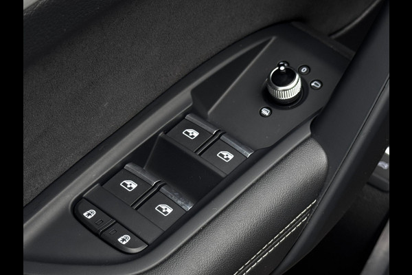 Audi Q5 55 TFSI e S edition Competition 367 PK | 2x S-Line | 98,3 % SOH | Elek. Stoelen | Stoelverwarming | Adaptive Cruise |