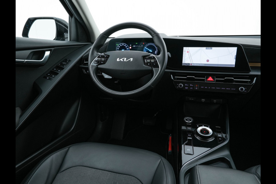 Kia Niro EV DynamicLine 64.8 kWh [ 3-Fase ] {SOH-100%} (INCL.BTW) *LEATHER-FABRIC | ADAPTIVE-CRUISE | DIGI-COCKPIT | KEYLESS | CAMERA | DAB | COMFORT-SEATS | SHIFT-PADDLES | ECC | PDC | 17''ALU*