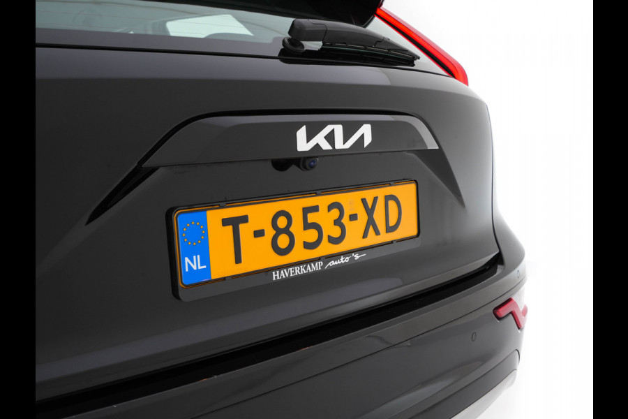 Kia Niro EV DynamicLine 64.8 kWh [ 3-Fase ] {SOH-100%} (INCL.BTW) *LEATHER-FABRIC | ADAPTIVE-CRUISE | DIGI-COCKPIT | KEYLESS | CAMERA | DAB | COMFORT-SEATS | SHIFT-PADDLES | ECC | PDC | 17''ALU*