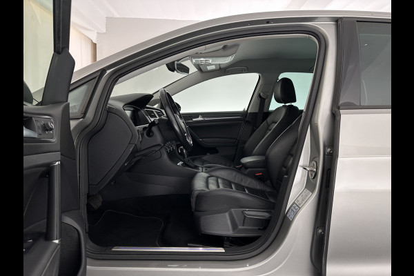 Volkswagen e-Golf E-DITION (INCL-BTW) *HEATPUMP | LEATHER | ADAPTIVE-CRUISE | FULL-LED | DYNAUDIO | DIGI-COCKPIT | NAVI-FULLMAP | CAMERA | KEYLESS | AMBIENT-LIGHT | DAB | ECC | CCS-FASTLOADER | PDC | 17''ALU*