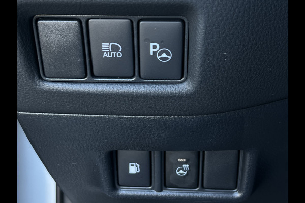 Toyota C-HR 2.0 Hybrid Team D | Trekhaak | Premium LED | Carplay | ACC | Camera | Dodehoek