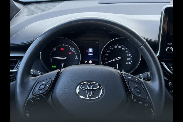 Toyota C-HR 2.0 Hybrid Team D | Trekhaak | Premium LED | Carplay | ACC | Camera | Dodehoek