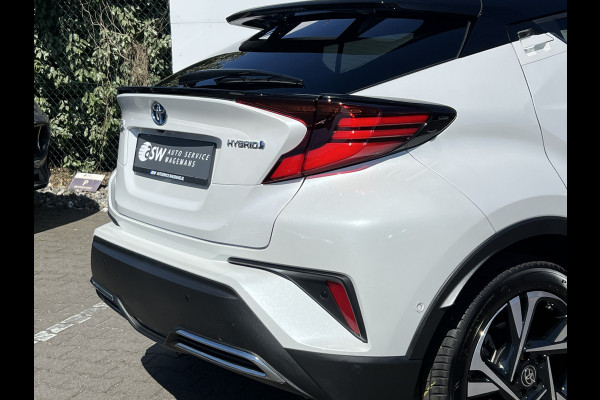 Toyota C-HR 2.0 Hybrid Team D | Trekhaak | Premium LED | Carplay | ACC | Camera | Dodehoek