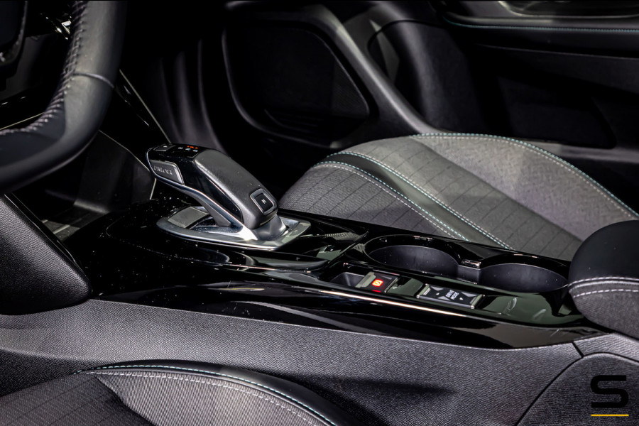 Peugeot 2008 1.2 PureTech Allure Pack|NAP|Trekhaak|Cam|CarPlay