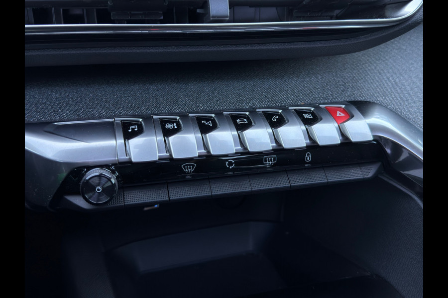 Peugeot 3008 1.2 PureTech Crossway / Schuifdak / 2020 !