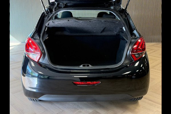 Peugeot 208 1.2 PureTech Like AIRCO CRUISE BLUETOOTH USB
