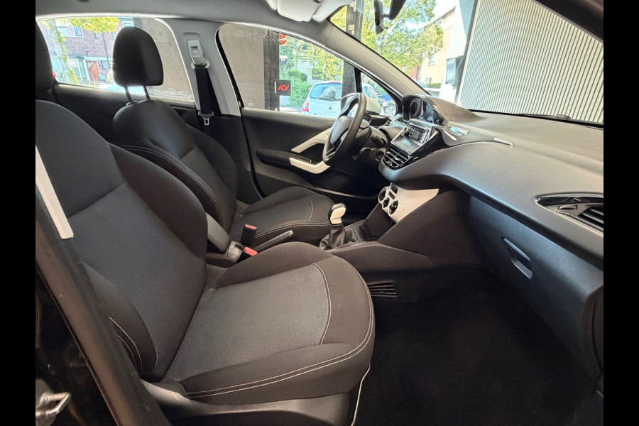 Peugeot 208 1.2 PureTech Like AIRCO CRUISE BLUETOOTH USB