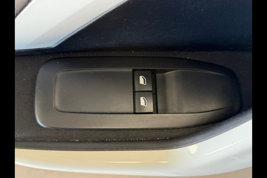 Peugeot 208 1.2 PureTech Like AIRCO CRUISE BLUETOOTH USB