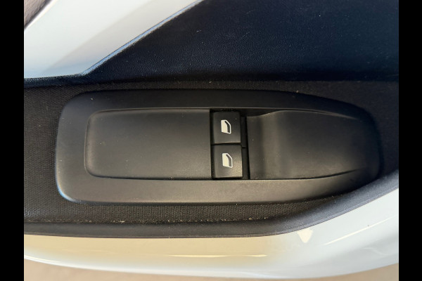 Peugeot 208 1.2 PureTech Like AIRCO CRUISE BLUETOOTH USB