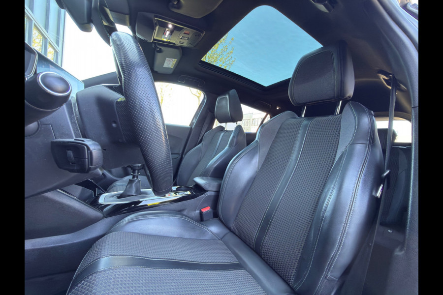 Peugeot 2008 1.2 PureTech GT-Line / TREKHAAK / DB RIEM NIEUW