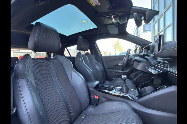 Peugeot 2008 1.2 PureTech GT-Line / TREKHAAK / DB RIEM NIEUW
