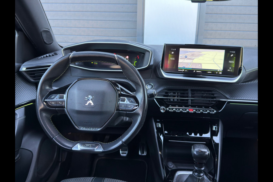 Peugeot 2008 1.2 PureTech GT-Line / TREKHAAK / DB RIEM NIEUW