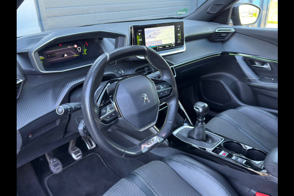 Peugeot 2008 1.2 PureTech GT-Line / TREKHAAK / DB RIEM NIEUW