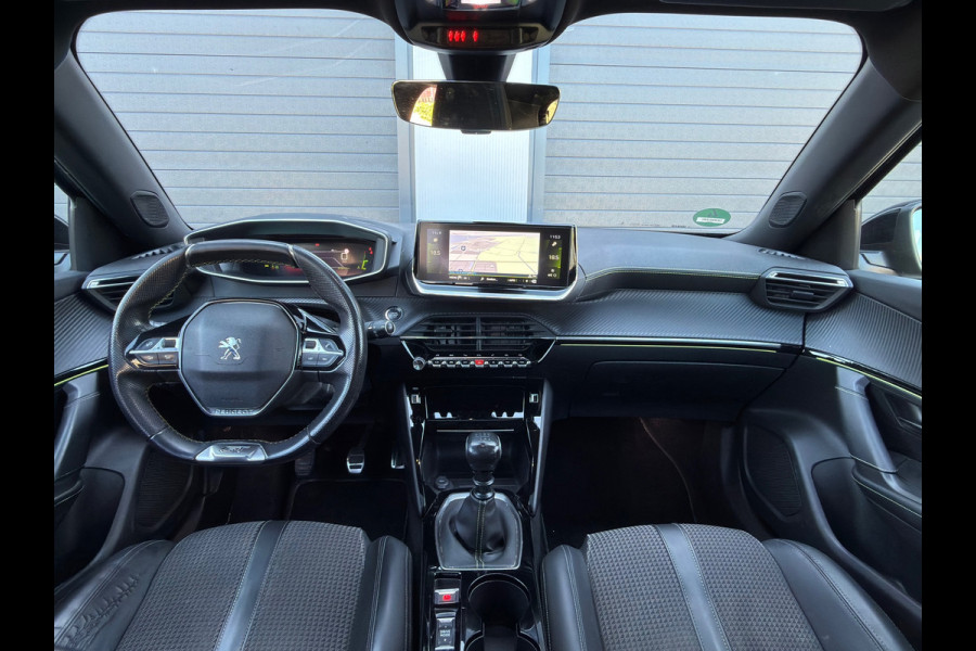 Peugeot 2008 1.2 PureTech GT-Line / TREKHAAK / DB RIEM NIEUW