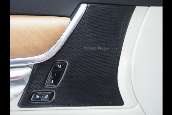 Volvo V90 2.0 T8 AWD Inscription | Panoramadak | Massage | Pilot Assist | HUD | Leder | Keyless | 360 | BLIS | Carplay