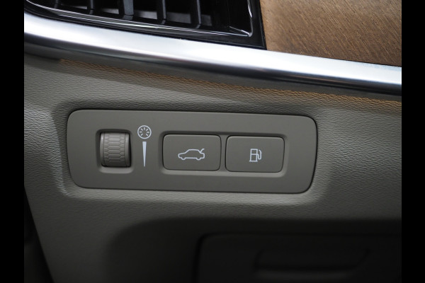 Volvo V90 2.0 T8 AWD Inscription | Panoramadak | Massage | Pilot Assist | HUD | Leder | Keyless | 360 | BLIS | Carplay