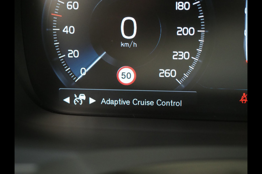 Volvo V90 2.0 T8 AWD Inscription | Panoramadak | Massage | Pilot Assist | HUD | Leder | Keyless | 360 | BLIS | Carplay