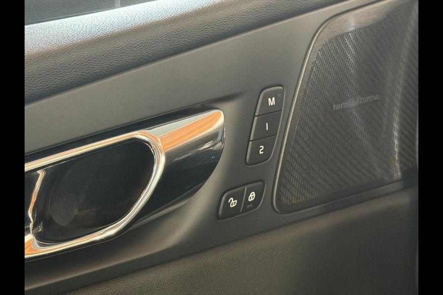 Volvo XC60 2.0 T5 Inscription Automaat Leder Memory Seats Stoelverwarming Trekhaak Carplay Cruise Navigatie
