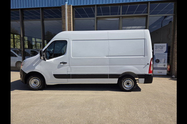Nissan Interstar 2.3 dCi 150Pk / 110Kw L2/H2 Airco Cruise Achteruitrijcamera Trekhaak 2500 Kg