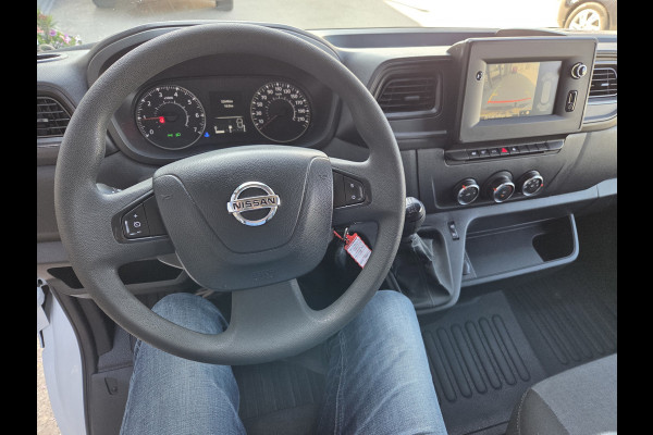 Nissan Interstar 2.3 dCi 150Pk / 110Kw L2/H2 Airco Cruise Achteruitrijcamera Trekhaak 2500 Kg