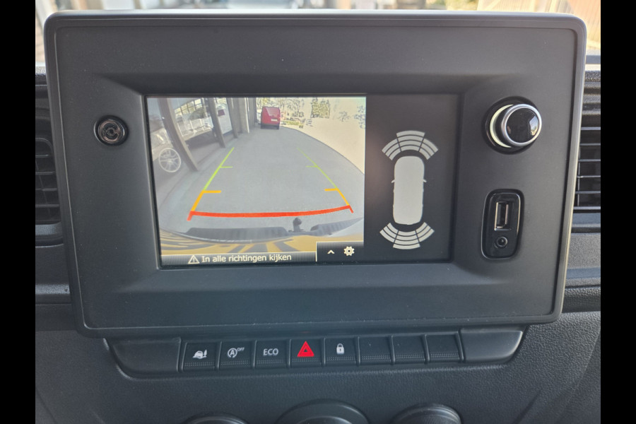 Nissan Interstar 2.3 dCi 150Pk / 110Kw L2/H2 Airco Cruise Achteruitrijcamera Trekhaak 2500 Kg