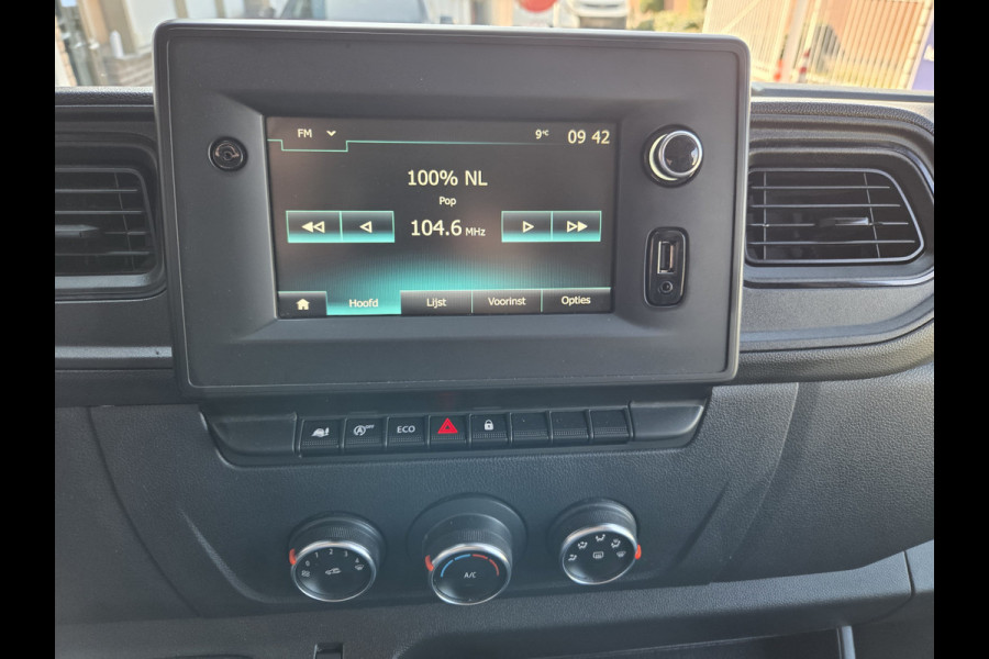 Nissan Interstar 2.3 dCi 150Pk / 110Kw L2/H2 Airco Cruise Achteruitrijcamera Trekhaak 2500 Kg