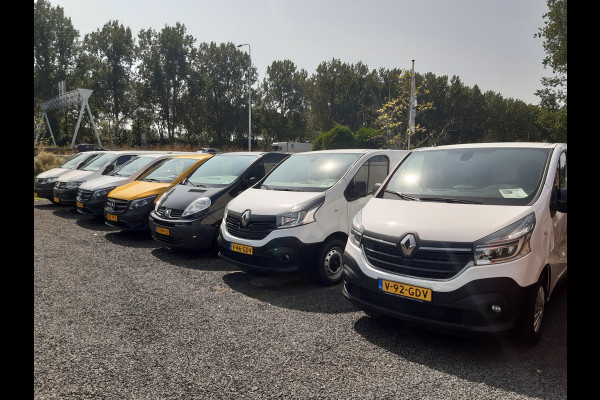 Nissan Interstar 2.3 dCi 150Pk / 110Kw L2/H2 Airco Cruise Achteruitrijcamera Trekhaak 2500 Kg