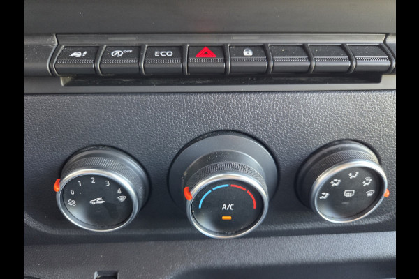 Renault Master / Nissan Interstar 2.3 dCi 150Pk / 110Kw L2/H2 Airco Cruise Achteruitrijcamera Trekhaak 2500 Kg