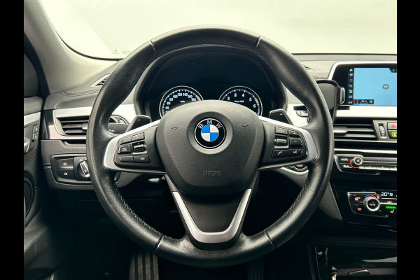 BMW X2 SDrive20i High Executive Automaat | Trekhaak | Navigatie | Climate-control | Cruise-control | Stoelverwarming |