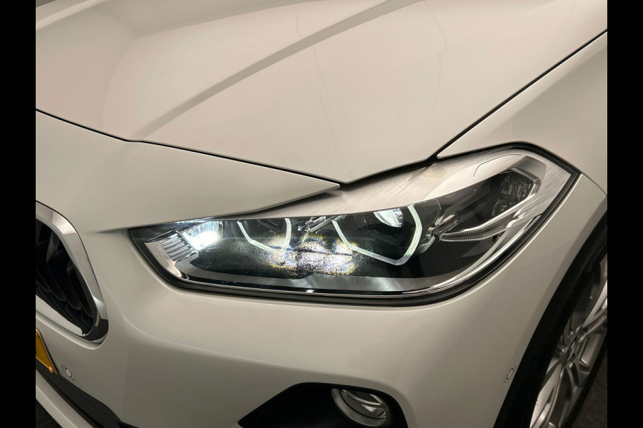 BMW X2 SDrive20i High Executive Automaat | Trekhaak | Navigatie | Climate-control | Cruise-control | Stoelverwarming |