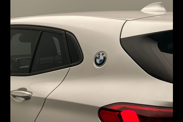BMW X2 SDrive20i High Executive Automaat | Trekhaak | Navigatie | Climate-control | Cruise-control | Stoelverwarming |