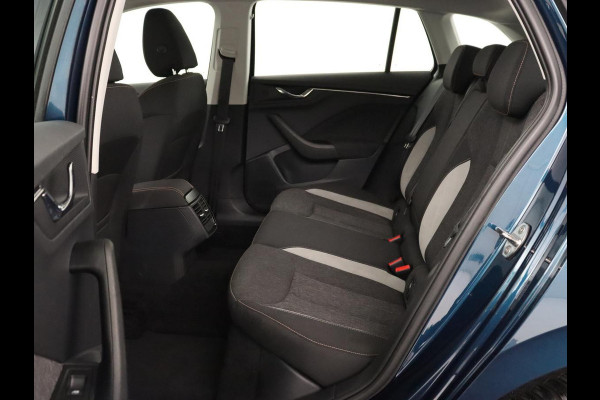 Škoda SCALA 1.0 TSI Business Edition | Automaat | Stoelverwarming | Adaptive cruise | Trekhaak | Carplay | Keyless | Climate control | Navigatie | Parkeerhulp | Virtual Cockpit