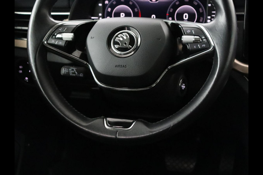 Škoda SCALA 1.0 TSI Business Edition | Automaat | Stoelverwarming | Adaptive cruise | Trekhaak | Carplay | Keyless | Climate control | Navigatie | Parkeerhulp | Virtual Cockpit